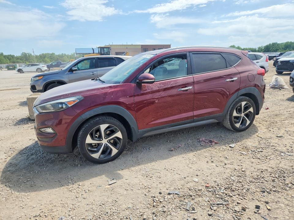 HYUNDAI TUCSON 2016 with VIN KM8J33A22GU222535 - Photo from auction