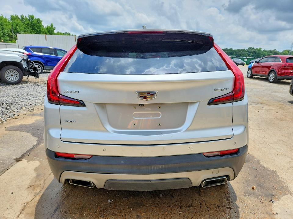 Photo 6 from auction – 2020 CADILLAC XT4 with VIN 1GYFZDR46LF063838
