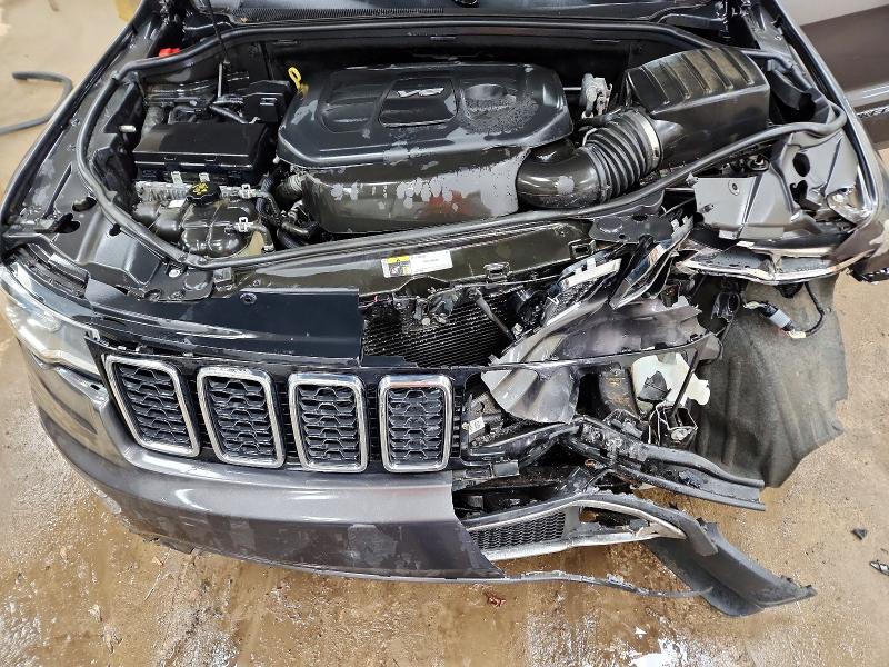 Снимка 12 от търг – 2018 JEEP GRAND CHEROKEE с VIN 1C4RJFBG8JC501767