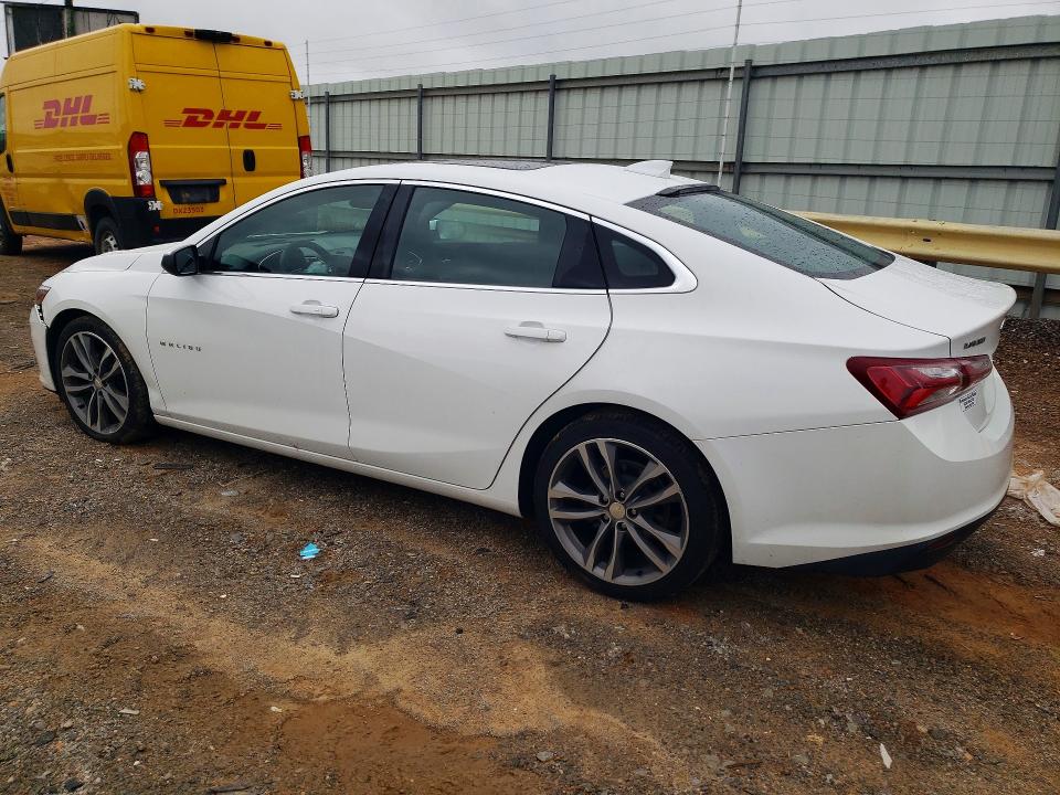 Photo 2 from auction – 2021 CHEVROLET MALIBU with VIN 1G1ZD5ST9MF051685