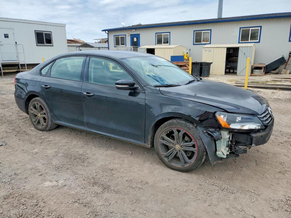 Photo 4 from auction – 2014 VOLKSWAGEN PASSAT with VIN 1VWAS7A35EC083556