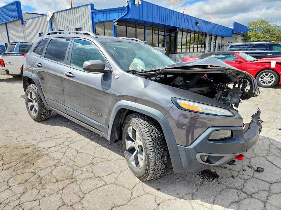 Photo 4 from auction – 2015 JEEP CHEROKEE with VIN 1C4PJMBS2FW786326