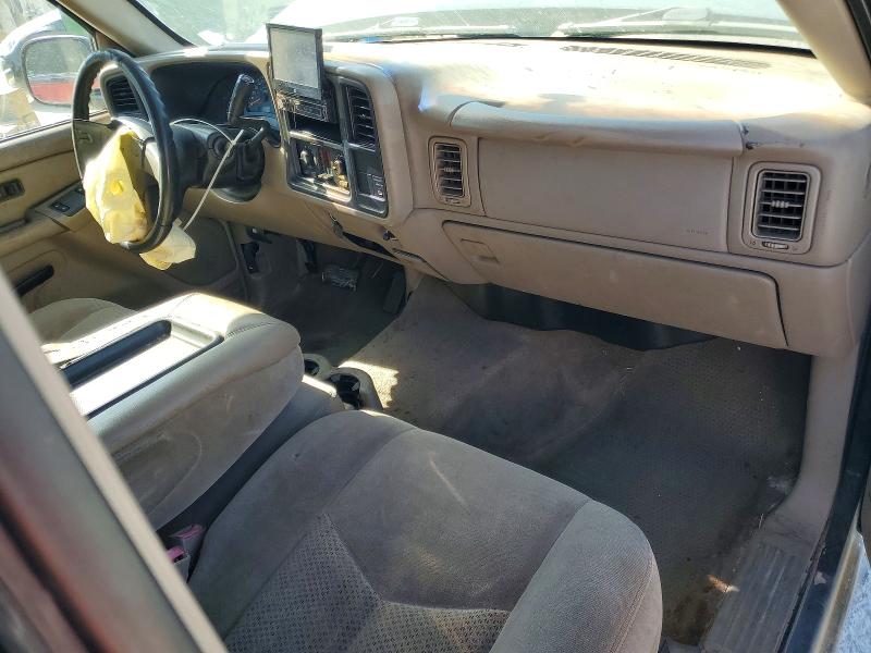 Photo 8 from auction – 2004 CHEVROLET SILVERADO with VIN 2GCEC19TX41263025
