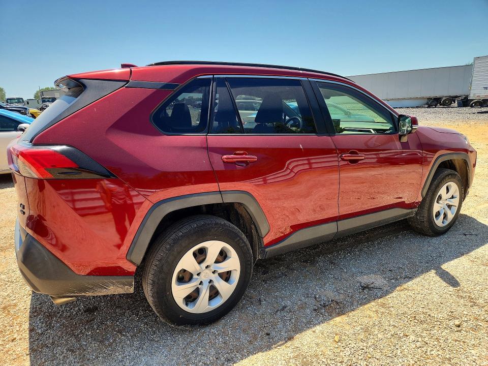 Photo 3 from auction – 2019 TOYOTA RAV4 with VIN JTMG1RFV5KD502713