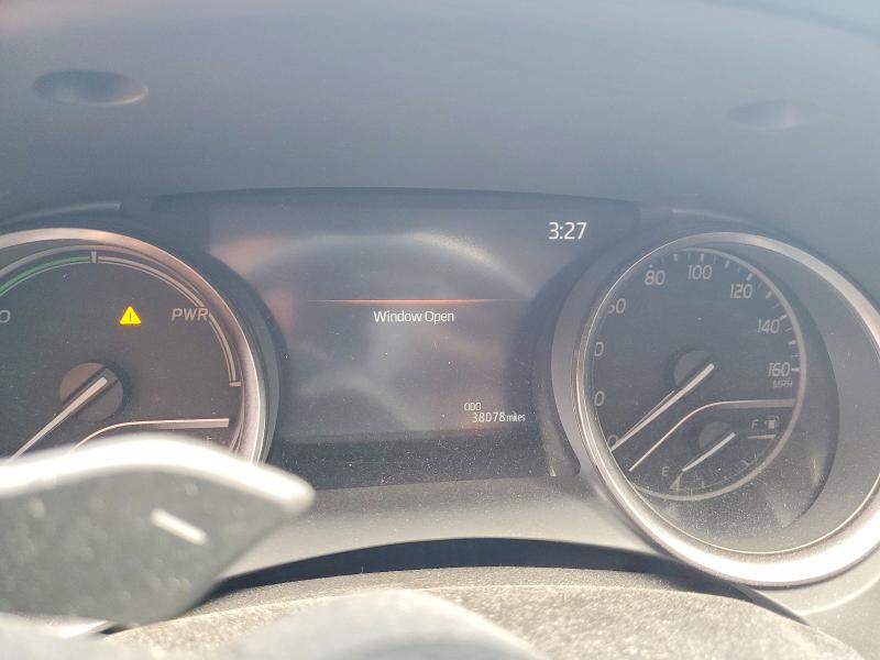 Photo 9 from auction – 2021 TOYOTA CAMRY with VIN 4T1K31AK3MU566699