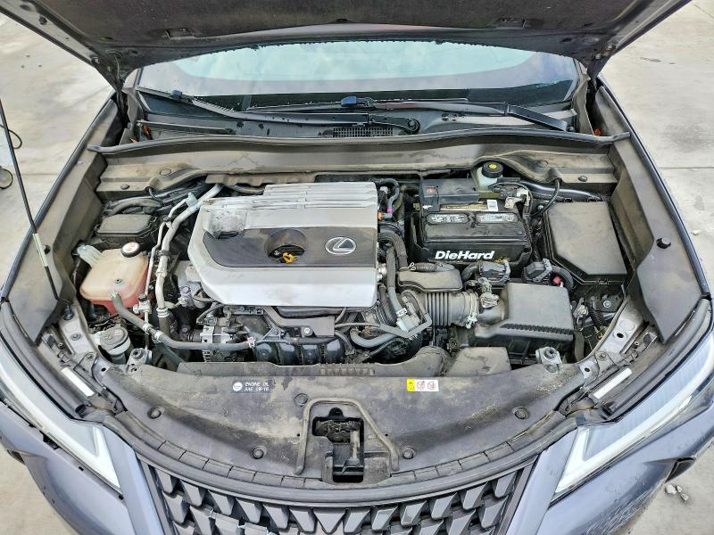 Photo 12 from auction – 2019 LEXUS UX with VIN JTHY3JBH8K2017671