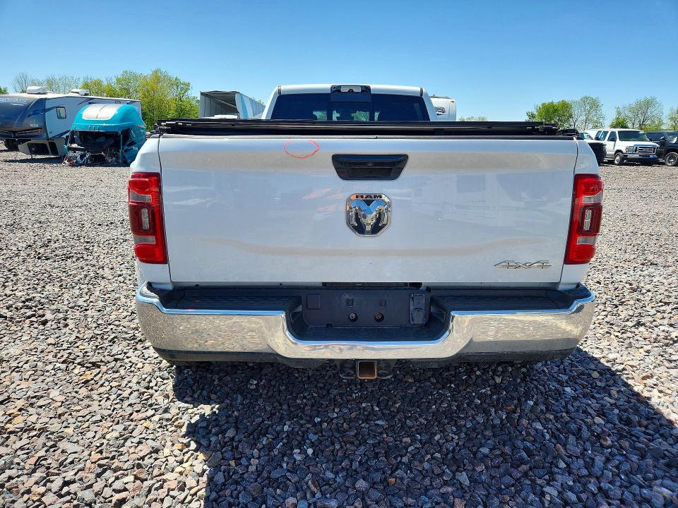Photo 6 from auction – 2023 RAM 3500 with VIN 3C63RRGLXPG623260