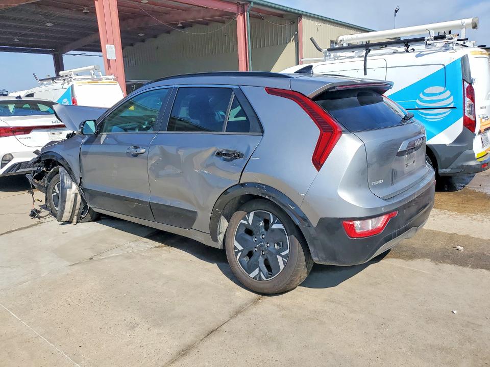 Photo 2 from auction – 2024 KIA NIRO with VIN KNDCR3L13R5106239