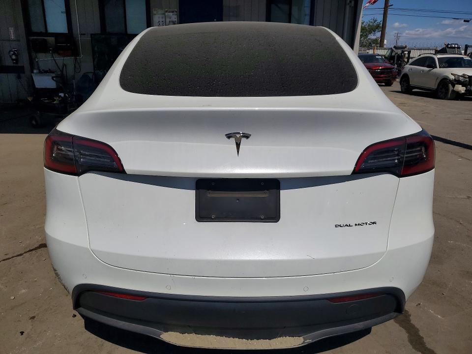 Photo 6 from auction – 2023 TESLA MODEL Y with VIN 7SAYGDEE9PA023010