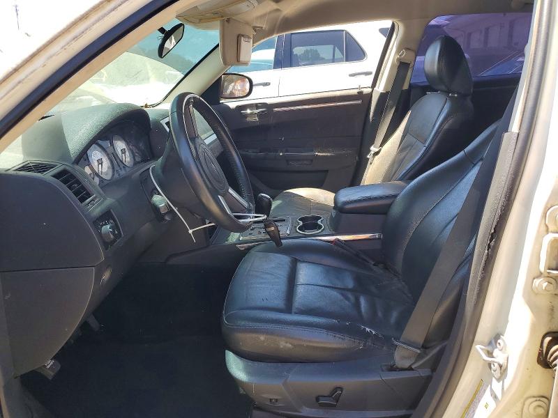 Photo 7 from auction – 2010 CHRYSLER 300 with VIN 2C3CA5CV0AH309063