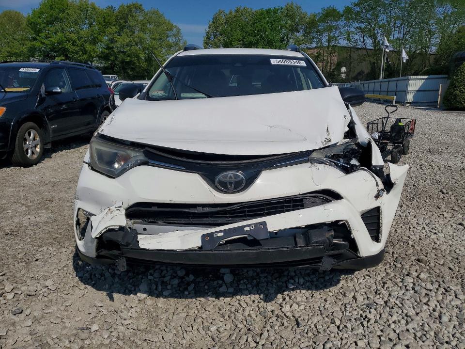 Photo 5 from auction – 2018 TOYOTA RAV4 with VIN JTMBFREV4JJ745796