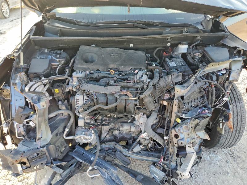 Photo 12 from auction – 2021 TOYOTA RAV4 with VIN 2T3H1RFV5MC166069
