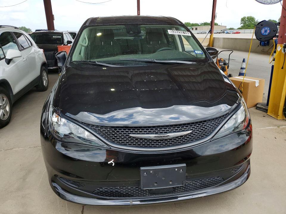 Фото 5 с аукциона – 2023 CHRYSLER VOYAGER с VIN 2C4RC1CG2PR511545