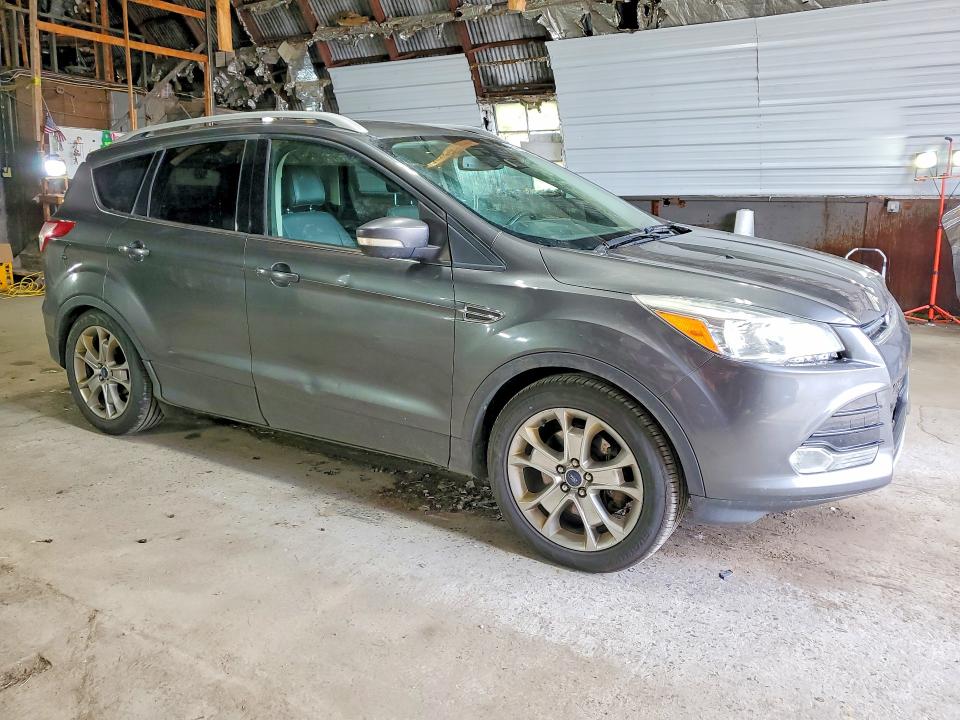 Photo 4 from auction – 2015 FORD ESCAPE with VIN 1FMCU9J91FUA13548