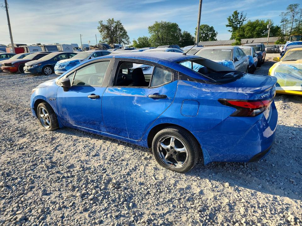Photo 2 from auction – 2022 NISSAN VERSA with VIN 3N1CN8DV3NL825935