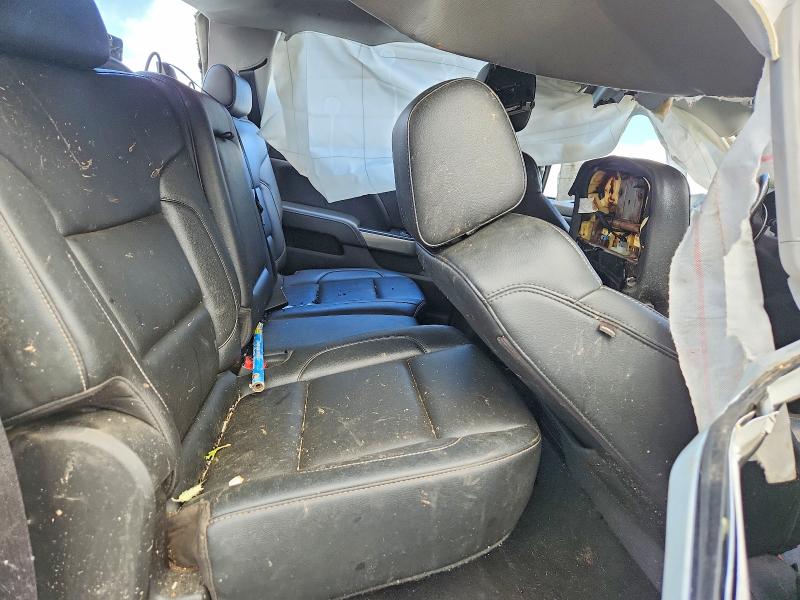 Photo 10 from auction – 2018 CHEVROLET SILVERADO with VIN 3GCUKREC8JG642997