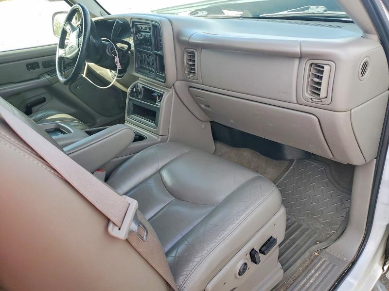 Zdjęcie 8 z aukcji – 2005 GMC SIERRA z VIN 2GTEK19B651293117