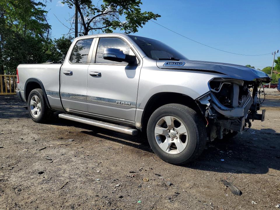 Photo 4 from auction – 2019 RAM 1500 with VIN 1C6RREBG3KN683975
