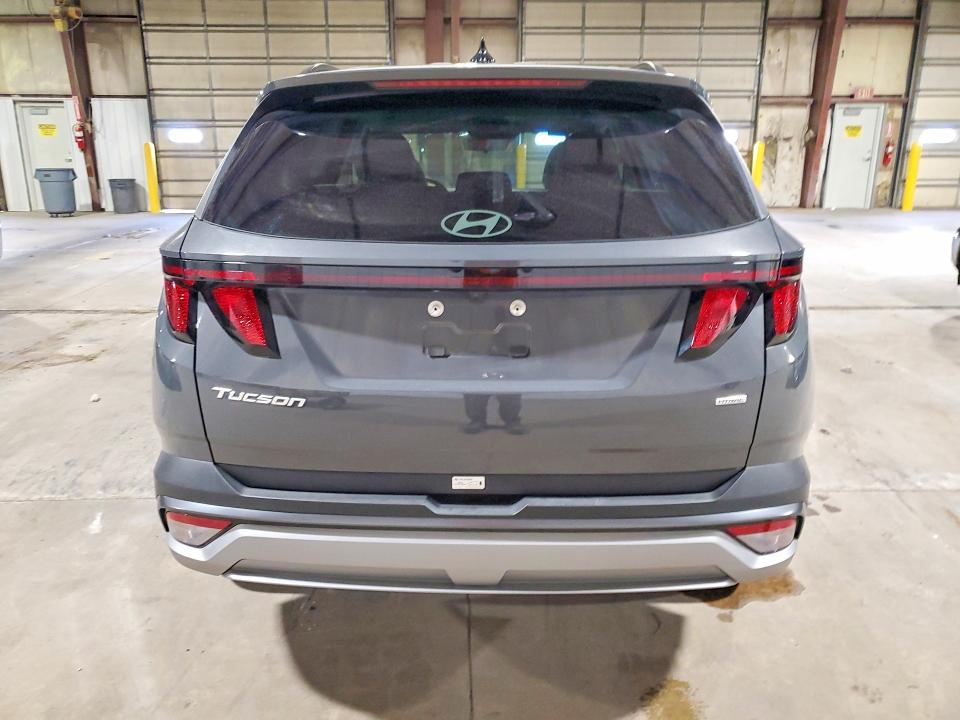 Photo 6 from auction – 2026 HYUNDAI TUCSON with VIN 5NMJBCDE1TH657092