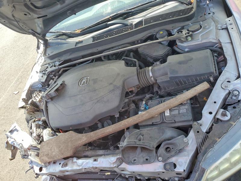 Photo 11 from auction – 2015 ACURA TLX with VIN 19UUB2F33FA022295
