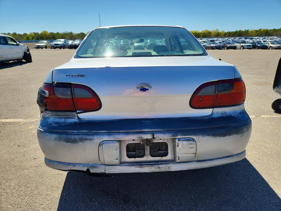 Photo 6 from auction – 2004 CHEVROLET MALIBU with VIN 1G1ND52F44M710454