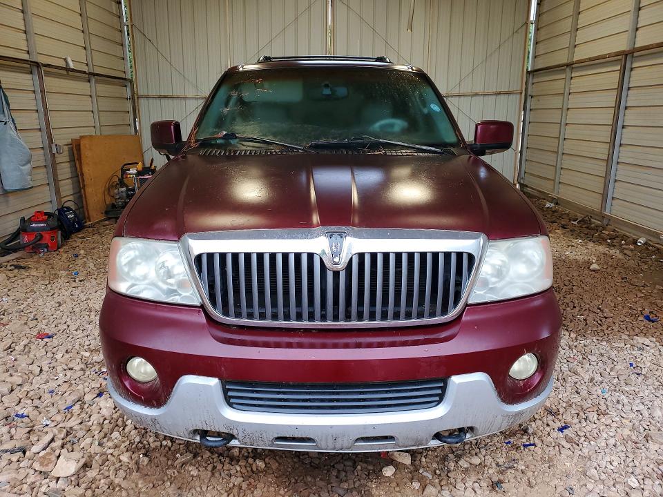 Photo 5 from auction – 2004 LINCOLN NAVIGATOR with VIN 5LMFU28RX4LJ34623
