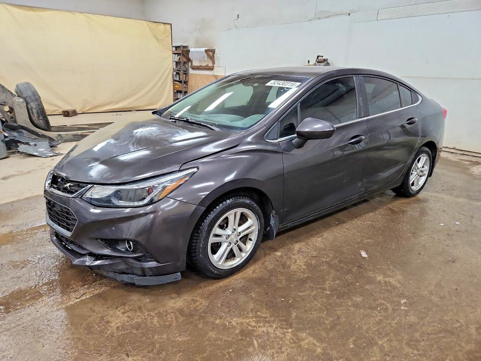CHEVROLET CRUZE 2017 with VIN 1G1BH5SE6H7266707 - Photo from auction