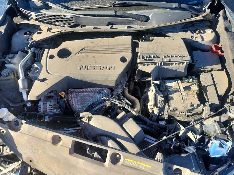 Photo 11 from auction – 2018 NISSAN ALTIMA with VIN 1N4AL3AP2JC162243