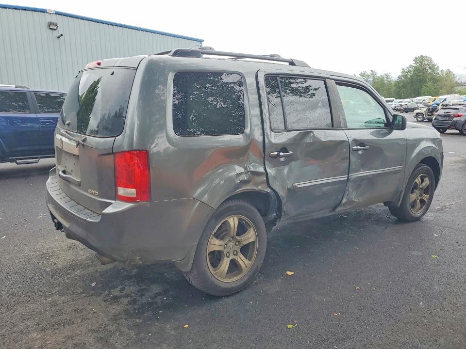 Photo 3 from auction – 2012 HONDA PILOT with VIN 5FNYF4H51CB075725