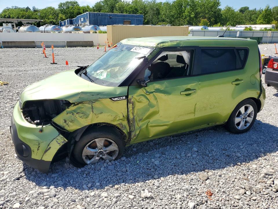 KIA SOUL 2017 with VIN KNDJN2A2XH7877728 - Photo from auction