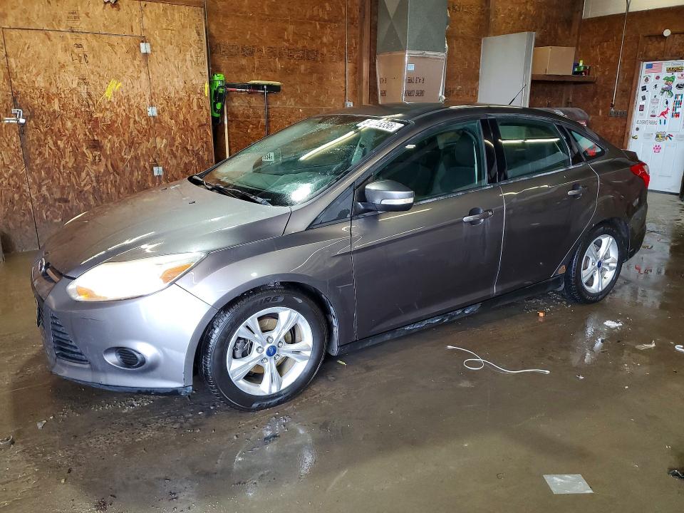 FORD FOCUS 2014 with VIN 1FADP3F29EL226766 - Photo from auction