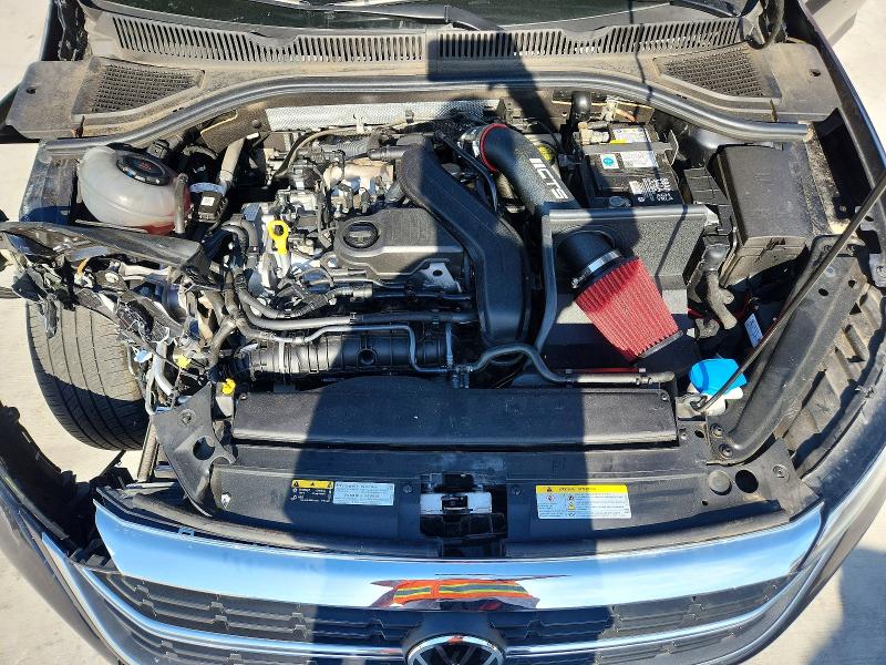 Photo 11 from auction – 2024 VOLKSWAGEN JETTA with VIN 3VW7M7BU0RM064493