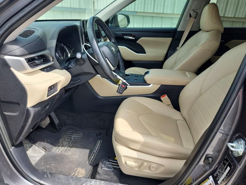 Photo 7 from auction – 2023 TOYOTA HIGHLANDER with VIN 5TDKDRAH1PS033621