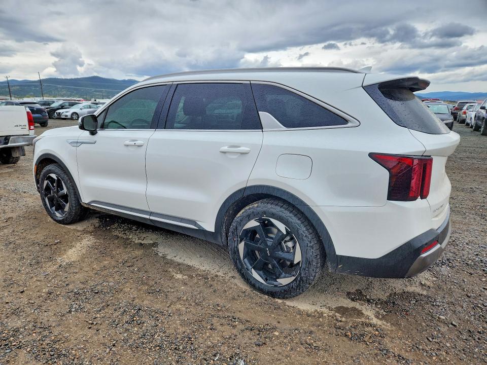 Photo 2 from auction – 2025 KIA SORENTO with VIN KNDRHDJG5S5286890
