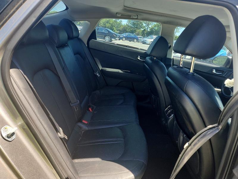 Photo 10 from auction – 2016 KIA OPTIMA with VIN 5XXGU4L32GG068647