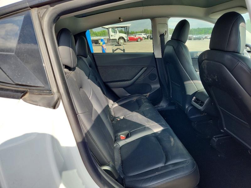 Photo 11 from auction – 2020 TESLA MODEL Y with VIN 5YJYGDEE4LF048049