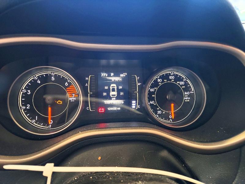 Photo 9 from auction – 2017 JEEP CHEROKEE with VIN 1C4PJLCB2HW616799