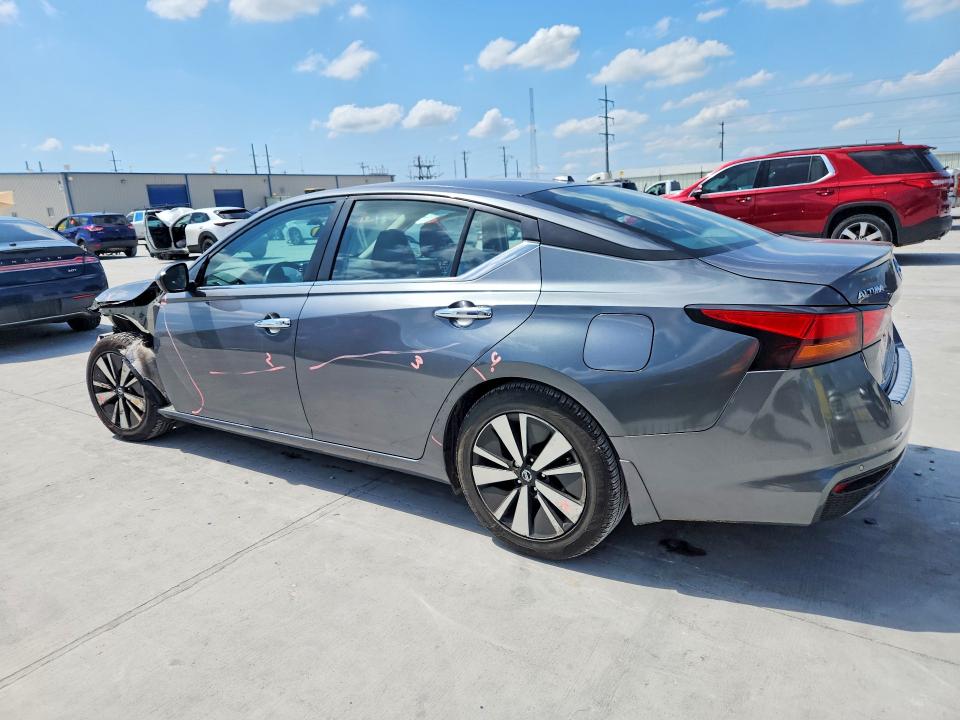 Photo 2 from auction – 2022 NISSAN ALTIMA with VIN 1N4BL4DV1NN421562