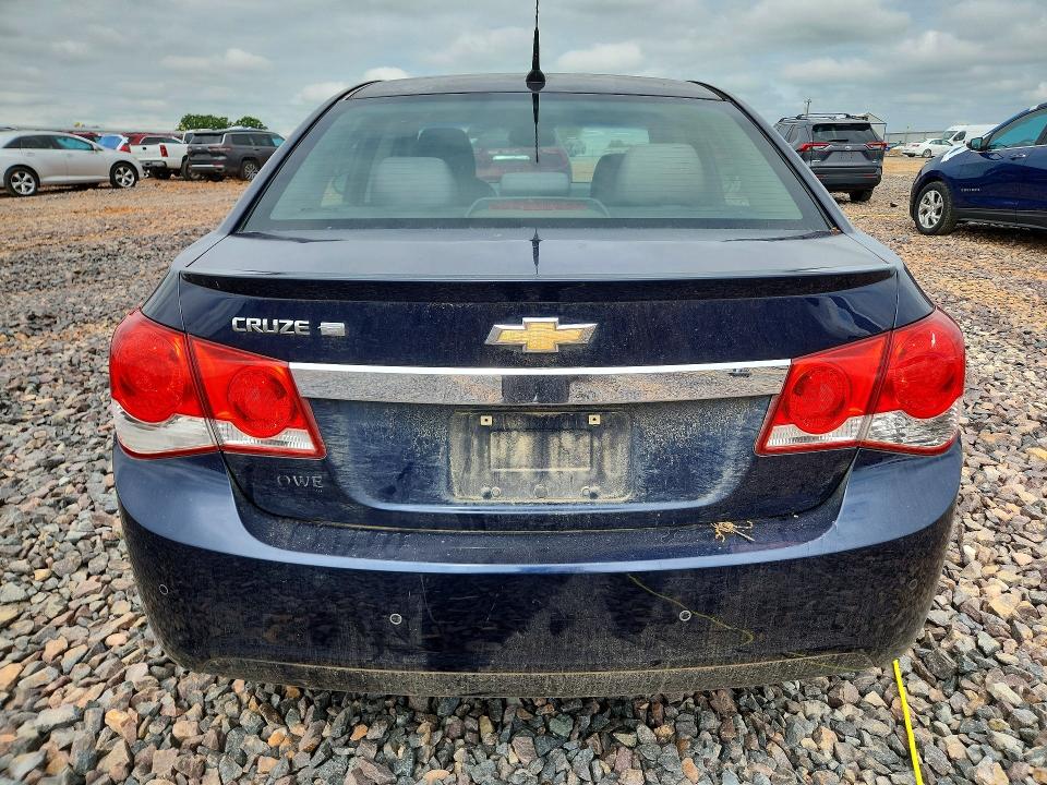 Photo 6 from auction – 2011 CHEVROLET CRUZE with VIN 1G1PJ5S99B7199282