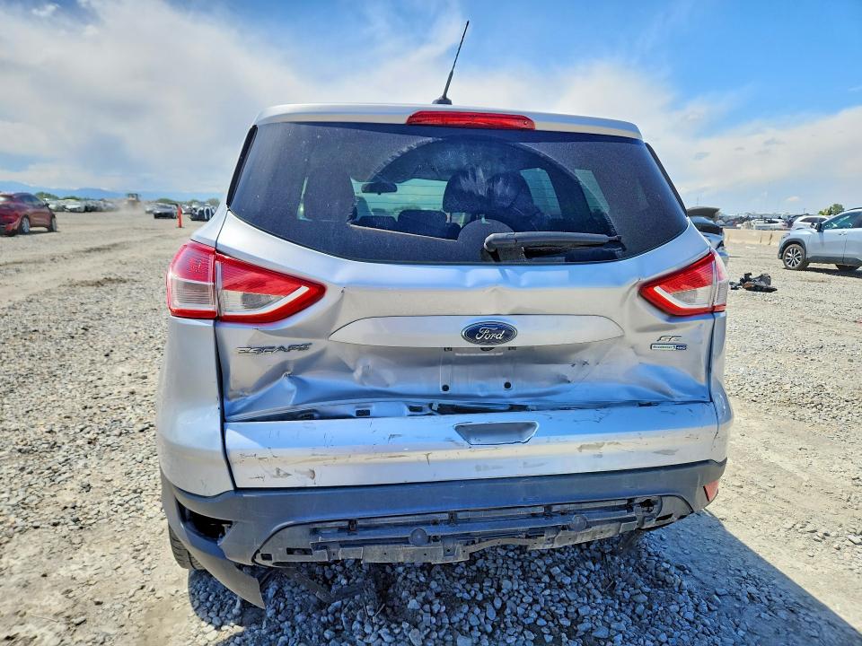 Photo 6 from auction – 2016 FORD ESCAPE with VIN 1FMCU9G99GUC46263