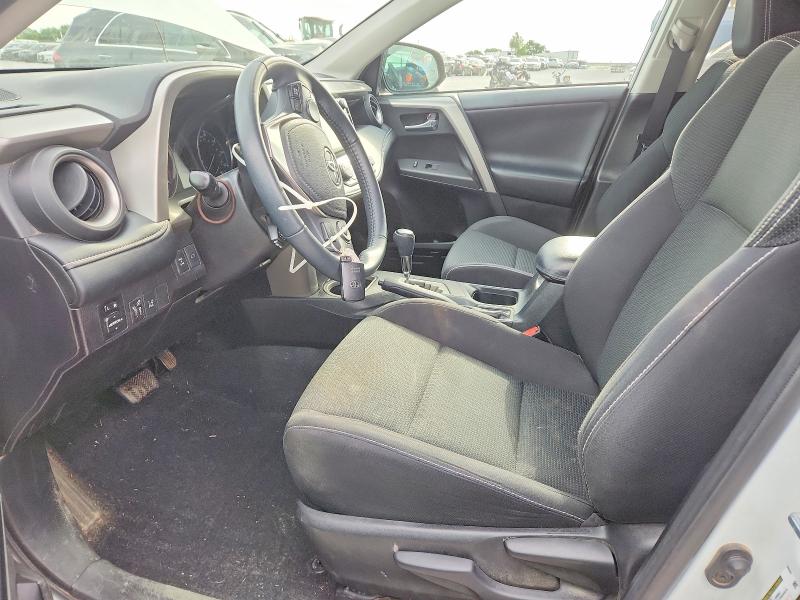 Photo 7 from auction – 2017 TOYOTA RAV4 with VIN 2T3RFREVXHW647205