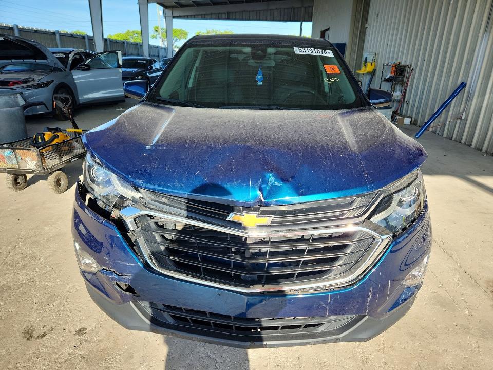 Photo 5 from auction – 2021 CHEVROLET EQUINOX with VIN 2GNAXUEV2M6102982