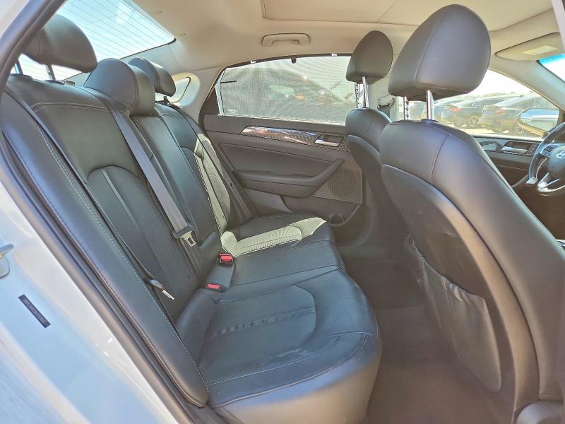 Photo 10 from auction – 2019 HYUNDAI SONATA with VIN 5NPE34AF3KH751655