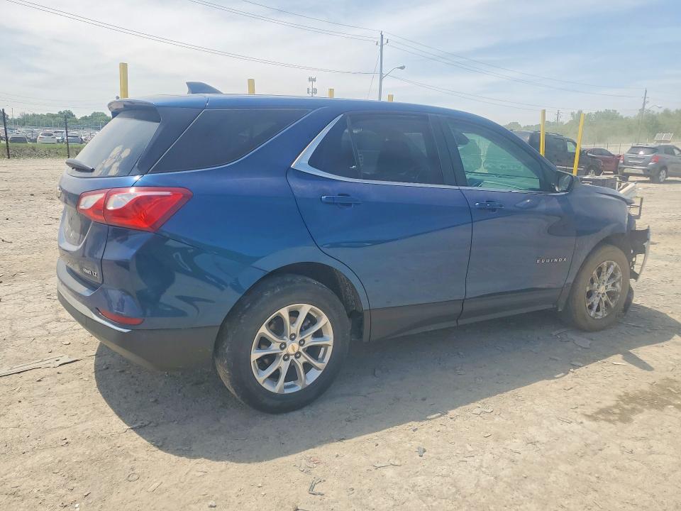 Photo 3 from auction – 2021 CHEVROLET EQUINOX with VIN 2GNAXUEV9M6134814