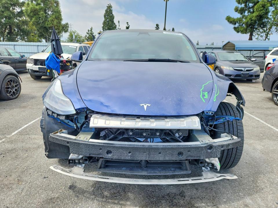 Foto 5 de la subasta – 2022 TESLA MODEL Y con VIN 7SAYGDEF1NF485778