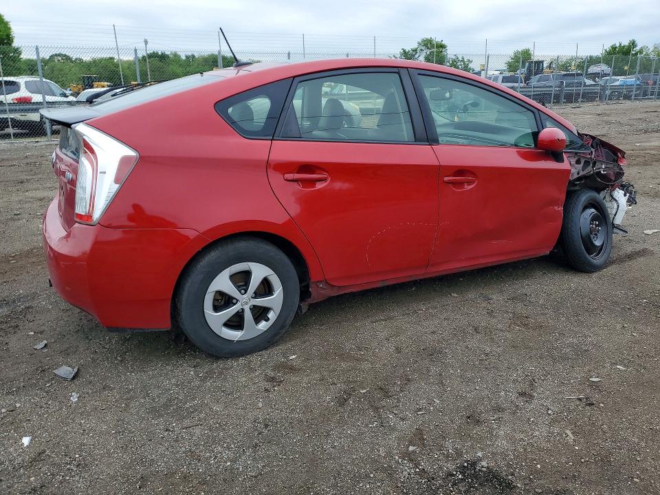 Photo 3 from auction – 2014 TOYOTA PRIUS with VIN JTDKN3DU3E1825329