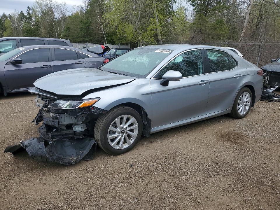 TOYOTA CAMRY 2023 with VIN 4T1C31AK2PU058250 - Photo from auction