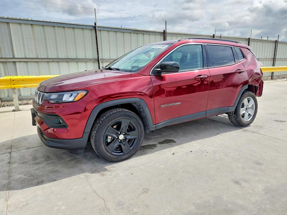 JEEP COMPASS 2022 with VIN 3C4NJCBB3NT187795 - Photo from auction