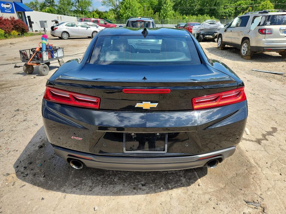 Photo 6 from auction – 2017 CHEVROLET CAMARO with VIN 1G1FD1RS6H0156573