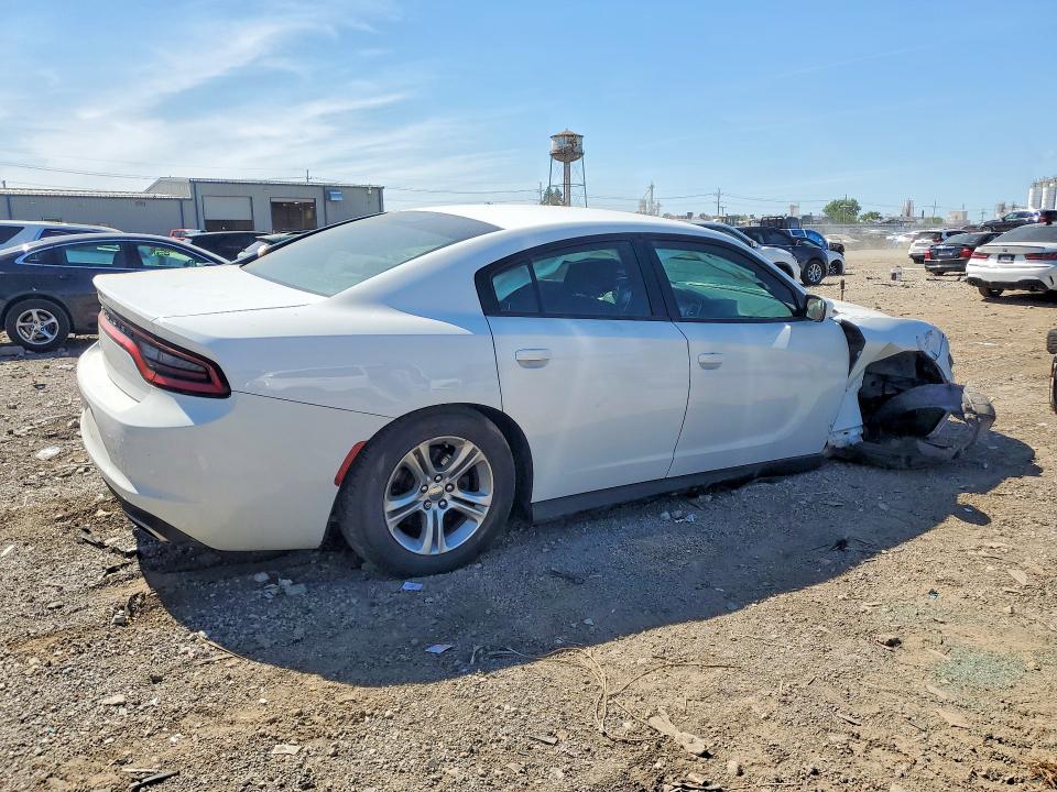Photo 3 from auction – 2017 DODGE CHARGER with VIN 2C3CDXBG2HH504226